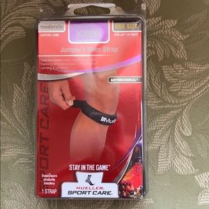 Mueller Jumper’s Knee Strap NWT